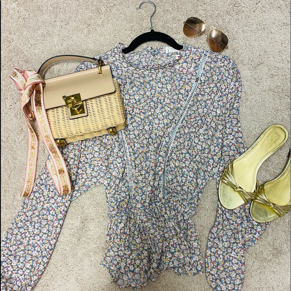 Romantic Floral Long Sleeved Blouse NWT Size M